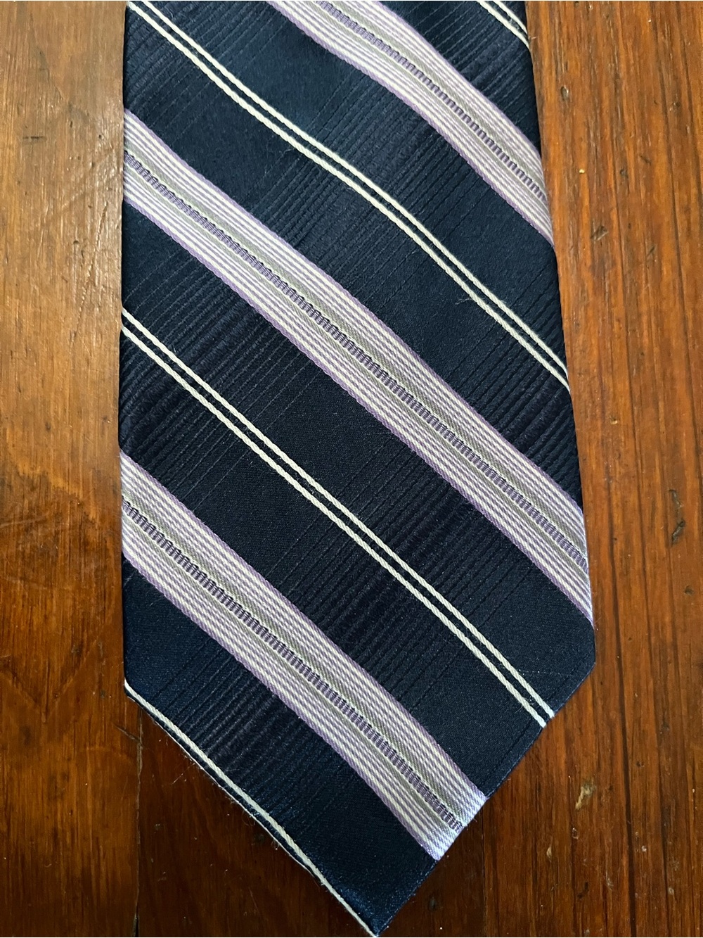 Michael Michael Kors Men’s Navy Tie with Lavender and White Stripes